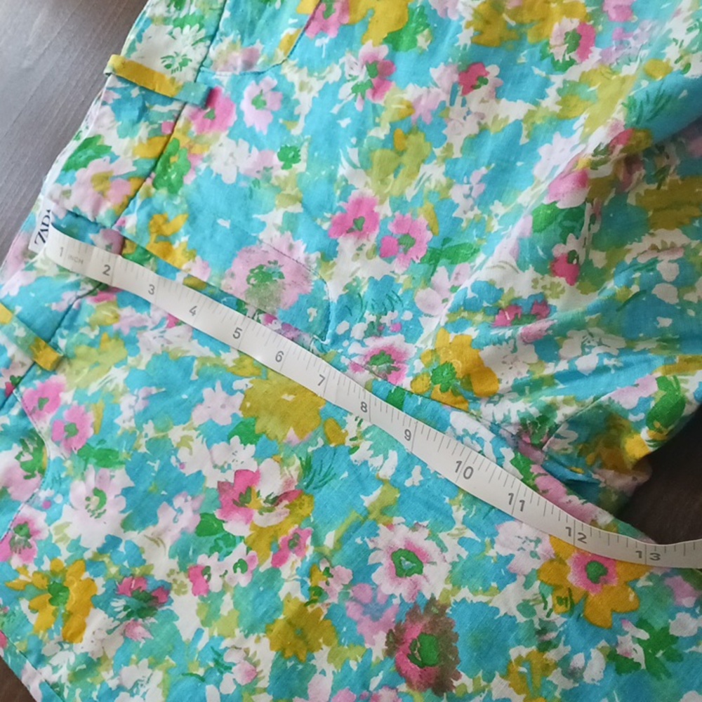 Zara Floral Pants - Picture 12 of 13